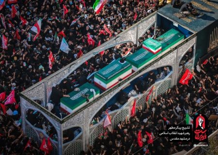 میلیون‌ها عزادار ‌امام شهید را بدرقه کردند