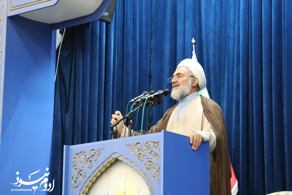 تشییع باشکوه امام شهید، نمایش وحدت ملی بود