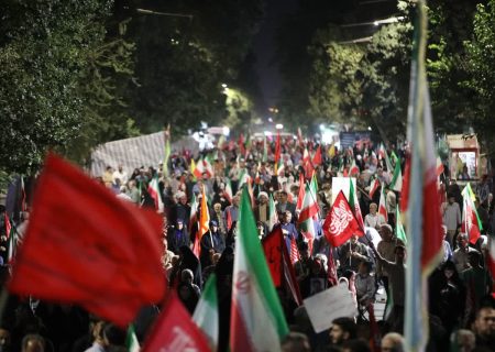 مردم ارومیه همچنان در میدان اقتدار