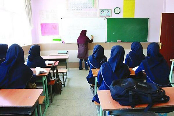 ۲۶ هزار دانشآموز تحت حمایت کمیته امداد هستند